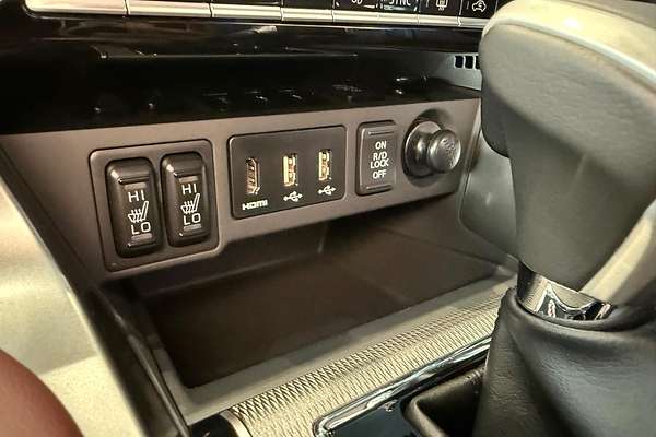 2025 Mitsubishi Pajero Sport GSR QG