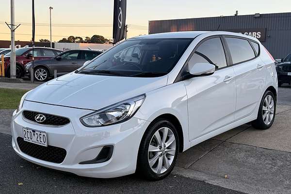 2017 Hyundai Accent Sport RB6