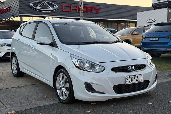 2017 Hyundai Accent Sport RB6