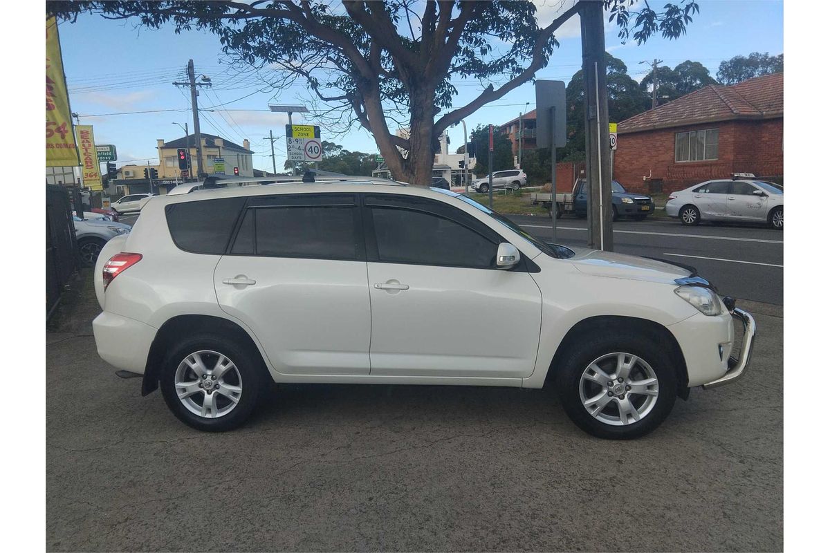 2011 Toyota RAV4 Altitude ACA33R