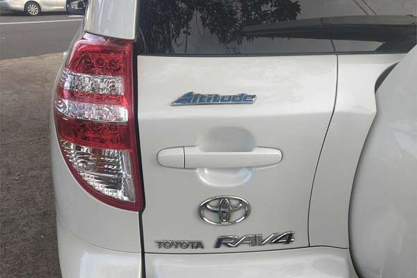 2011 Toyota RAV4 Altitude ACA33R