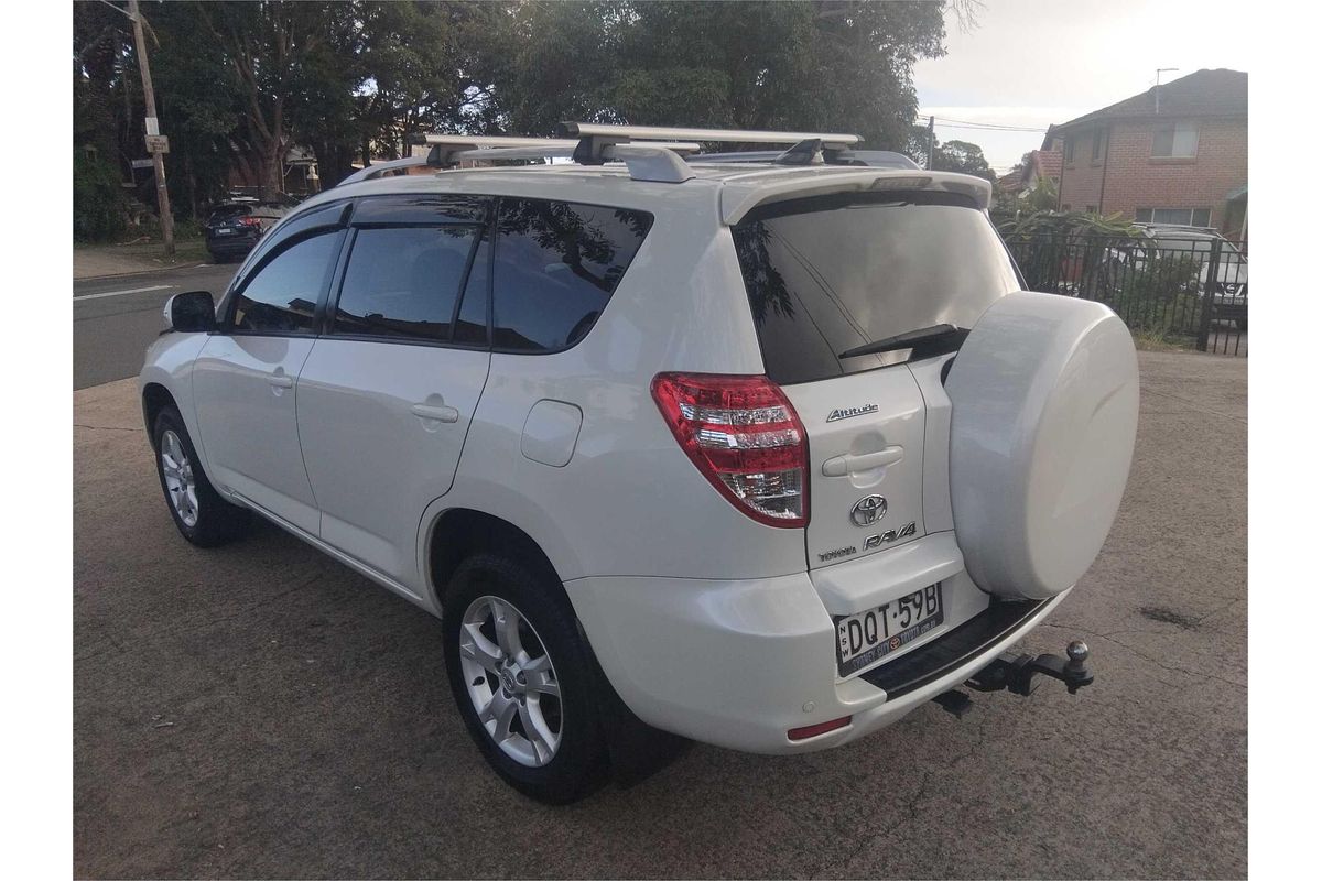 2011 Toyota RAV4 Altitude ACA33R