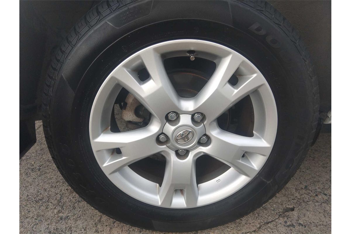 2011 Toyota RAV4 Altitude ACA33R