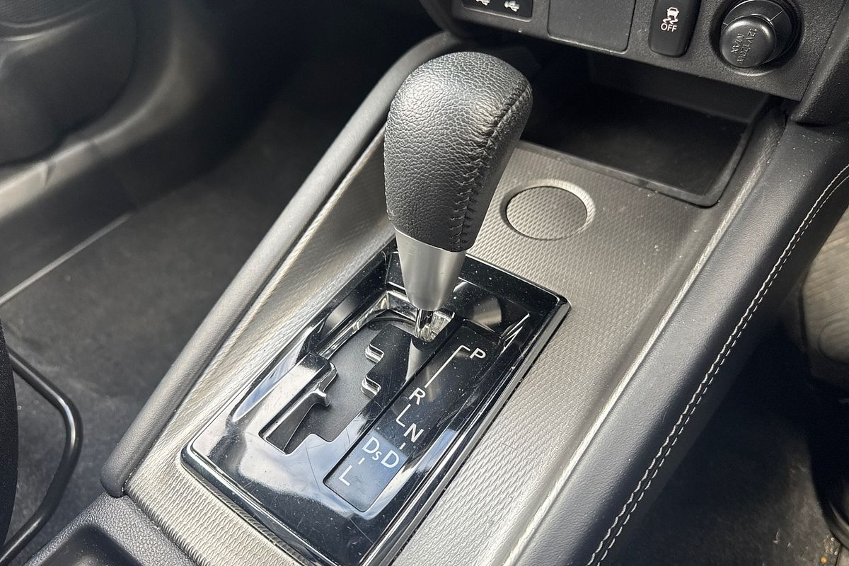 2022 Mitsubishi ASX ES XD