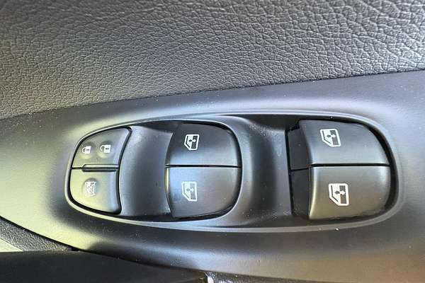 2017 Nissan QASHQAI ST-L J11 Series 2