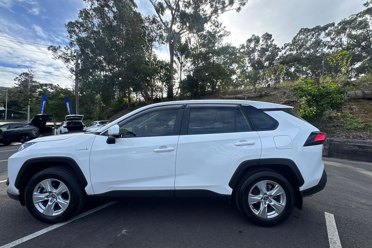 2020 Toyota RAV4 GX AXAH54R