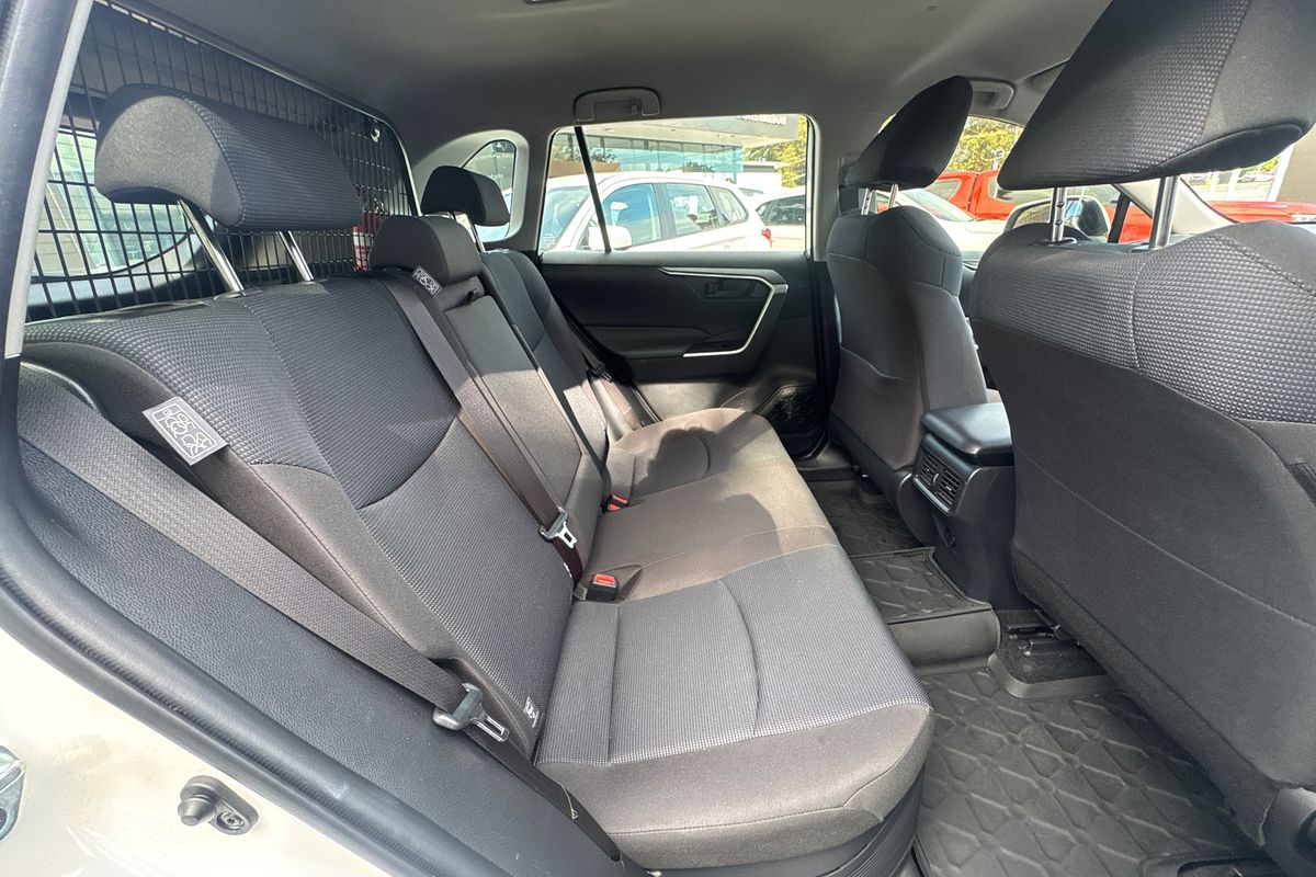 2020 Toyota RAV4 GX AXAH54R
