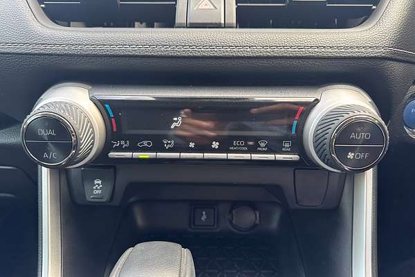 2020 Toyota RAV4 GX AXAH54R