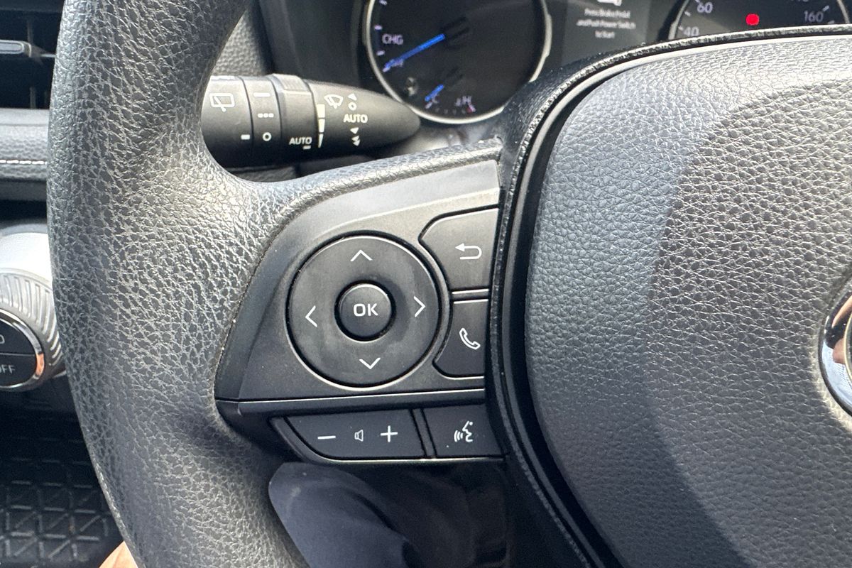 2020 Toyota RAV4 GX AXAH54R