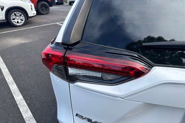 2020 Toyota RAV4 GX AXAH54R