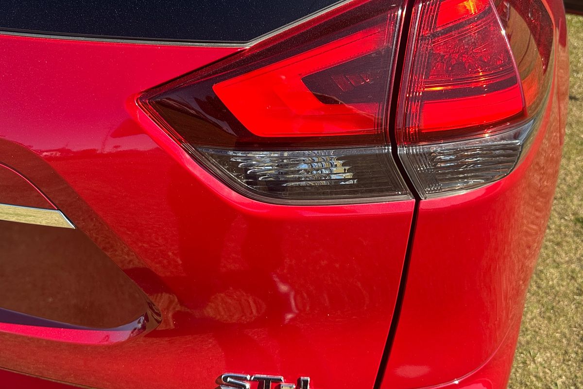 2019 Nissan X-TRAIL ST-L T32 Series II