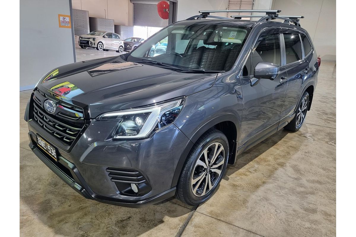 2021 Subaru Forester 2.5i Premium S5