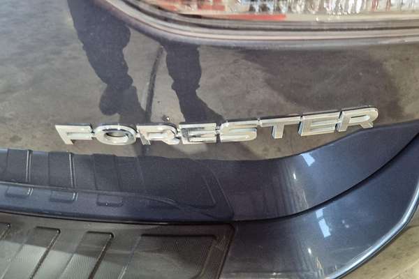 2021 Subaru Forester 2.5i Premium S5