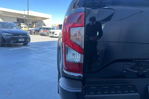 2023 Nissan Navara PRO-4X D23 4X4