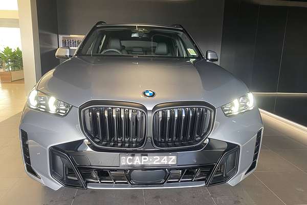2025 BMW G05