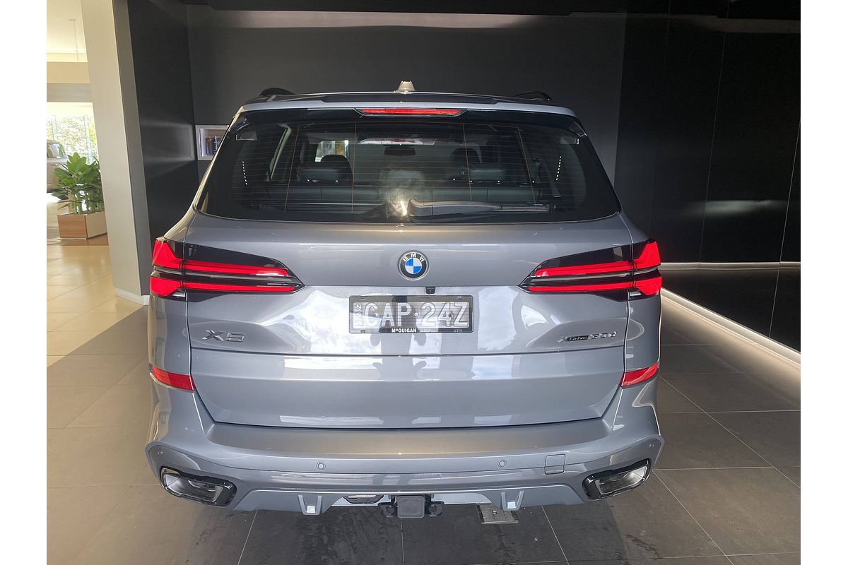 2025 BMW G05