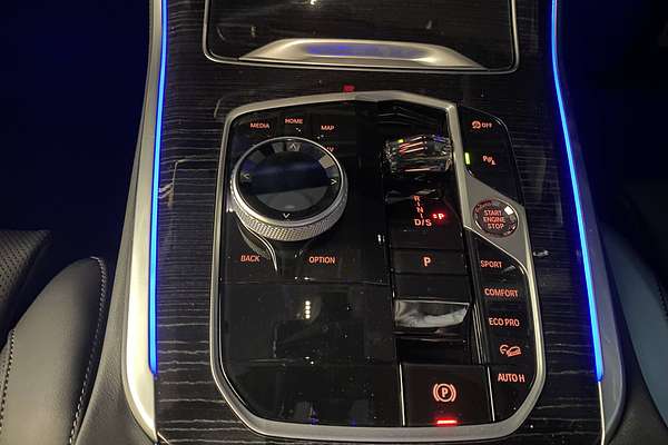 2025 BMW G05