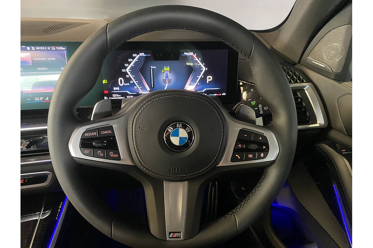 2025 BMW G05