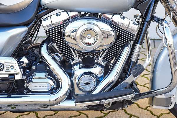 2011 Harley-Davidson Road King 1690 (FLHR) Touring