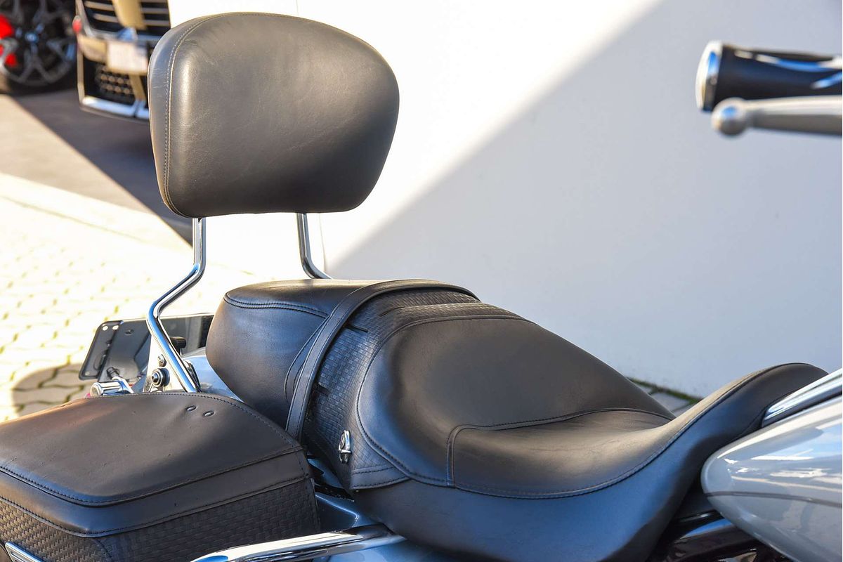 2011 Harley-Davidson Road King 1690 (FLHR) Touring