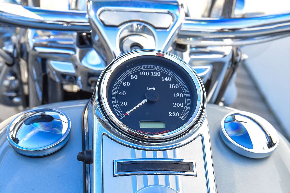 2011 Harley-Davidson Road King 1690 (FLHR) Touring