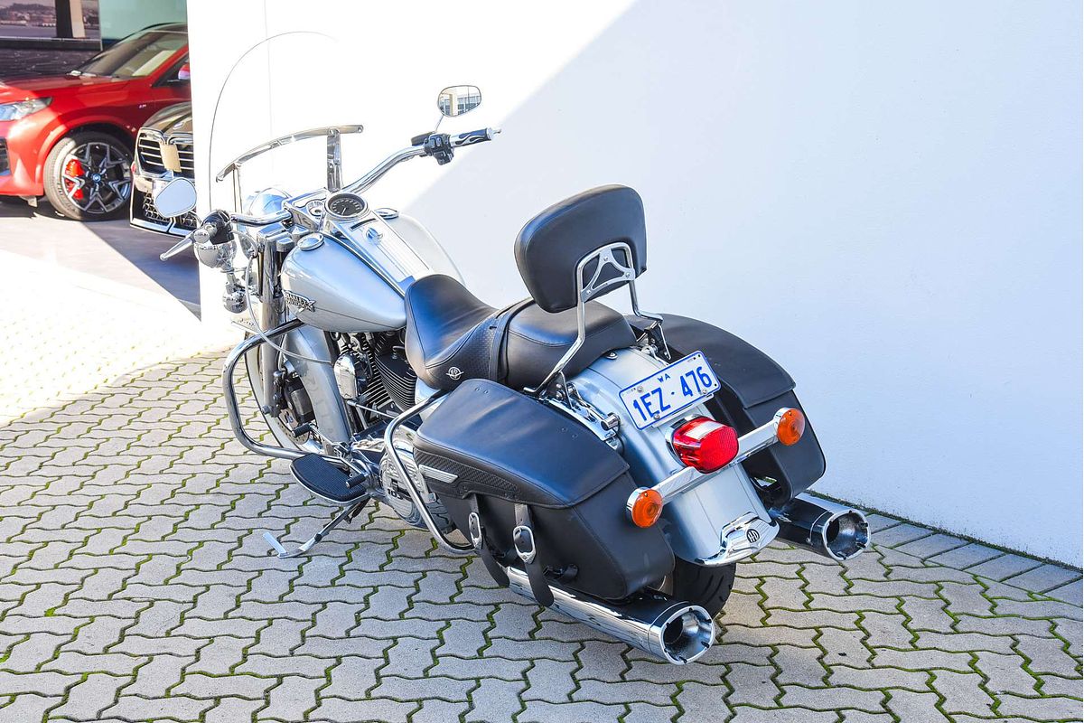 2011 Harley-Davidson Road King 1690 (FLHR) Touring