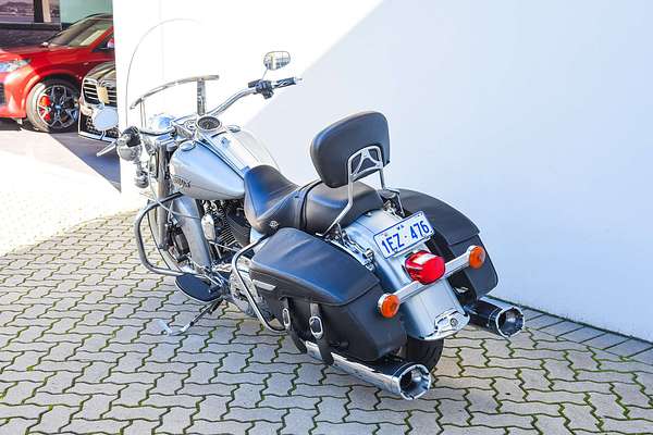 2011 Harley-Davidson Road King 1690 (FLHR) Touring