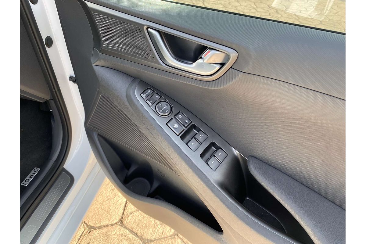 2022 Hyundai IONIQ Electric Elite AE.V4