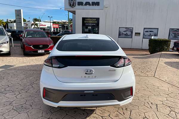 2022 Hyundai IONIQ Electric Elite AE.V4