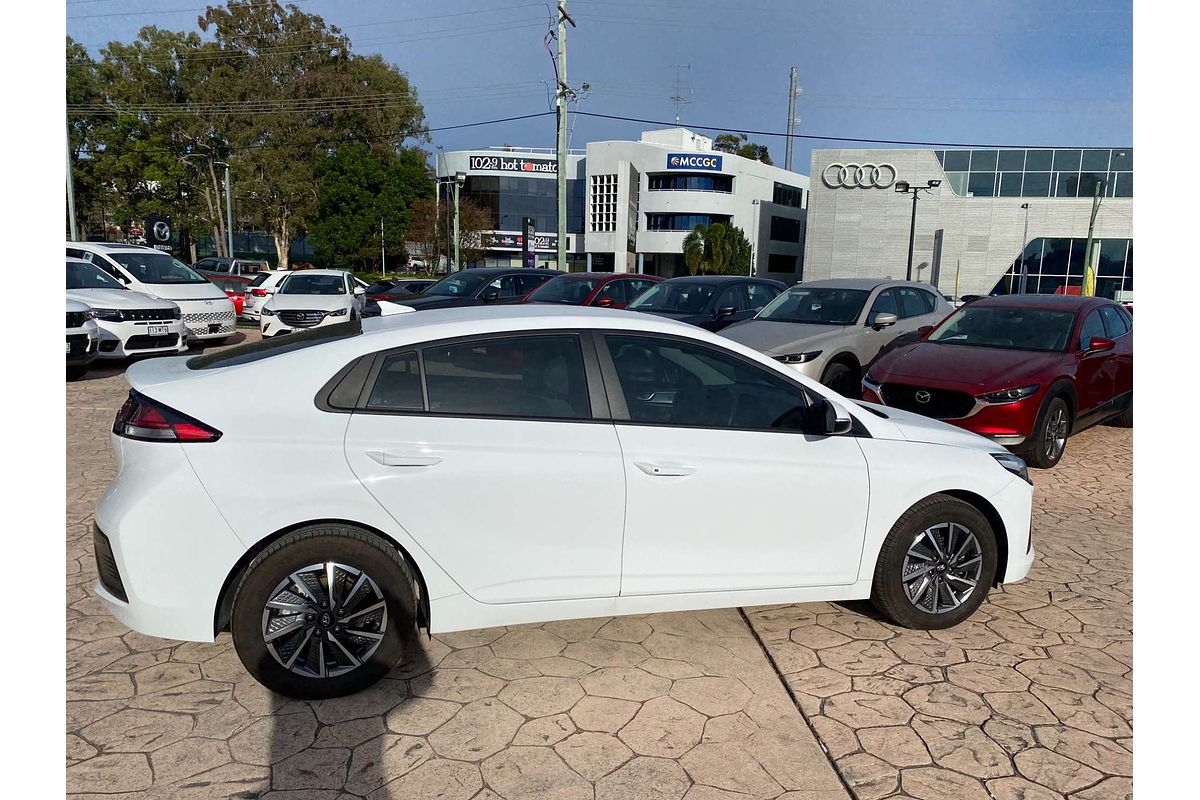 2022 Hyundai IONIQ Electric Elite AE.V4