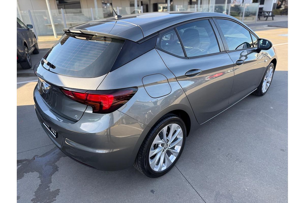 2018 Holden Astra R BK