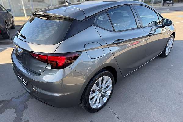 2018 Holden Astra R BK