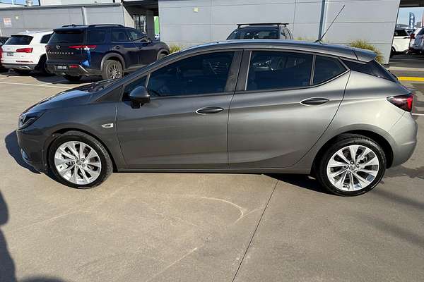 2018 Holden Astra R BK