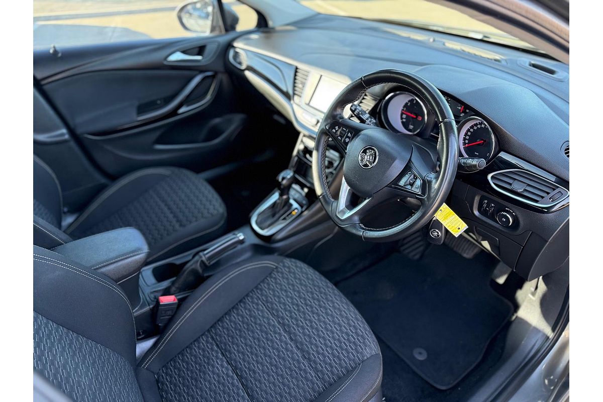 2018 Holden Astra R BK