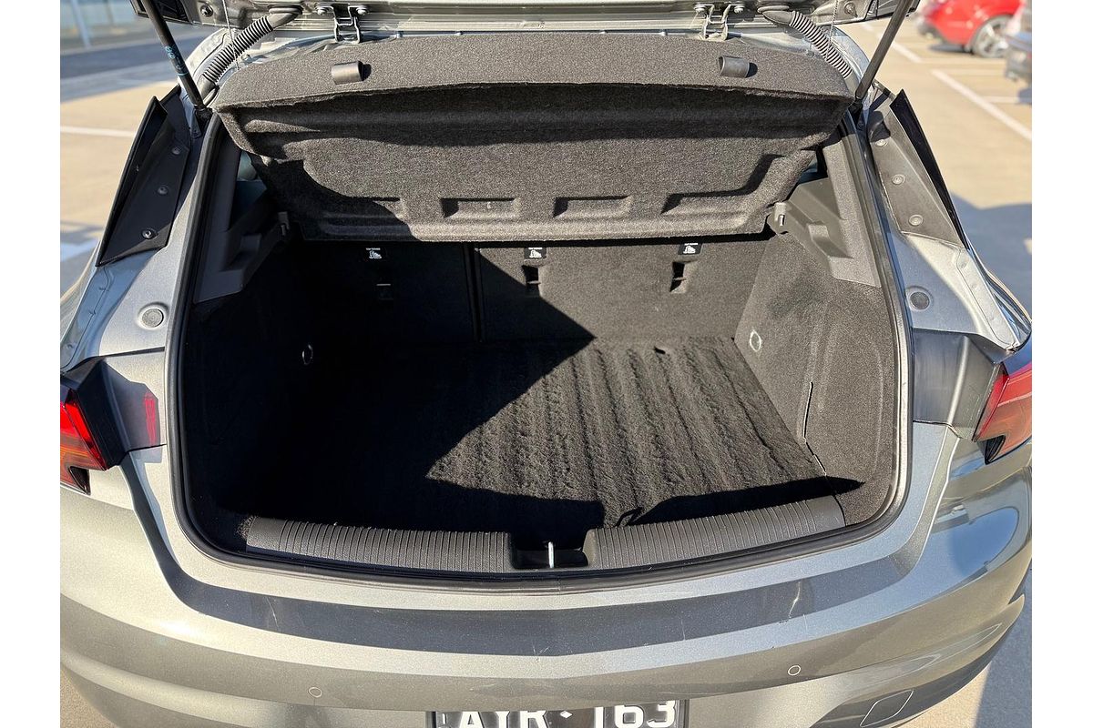 2018 Holden Astra R BK