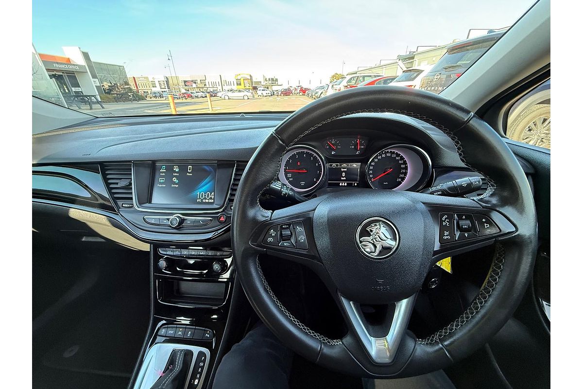 2018 Holden Astra R BK