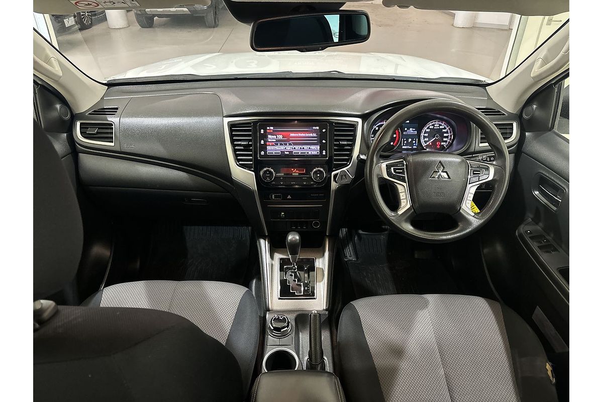2018 Mitsubishi Triton GLX MR 4X4