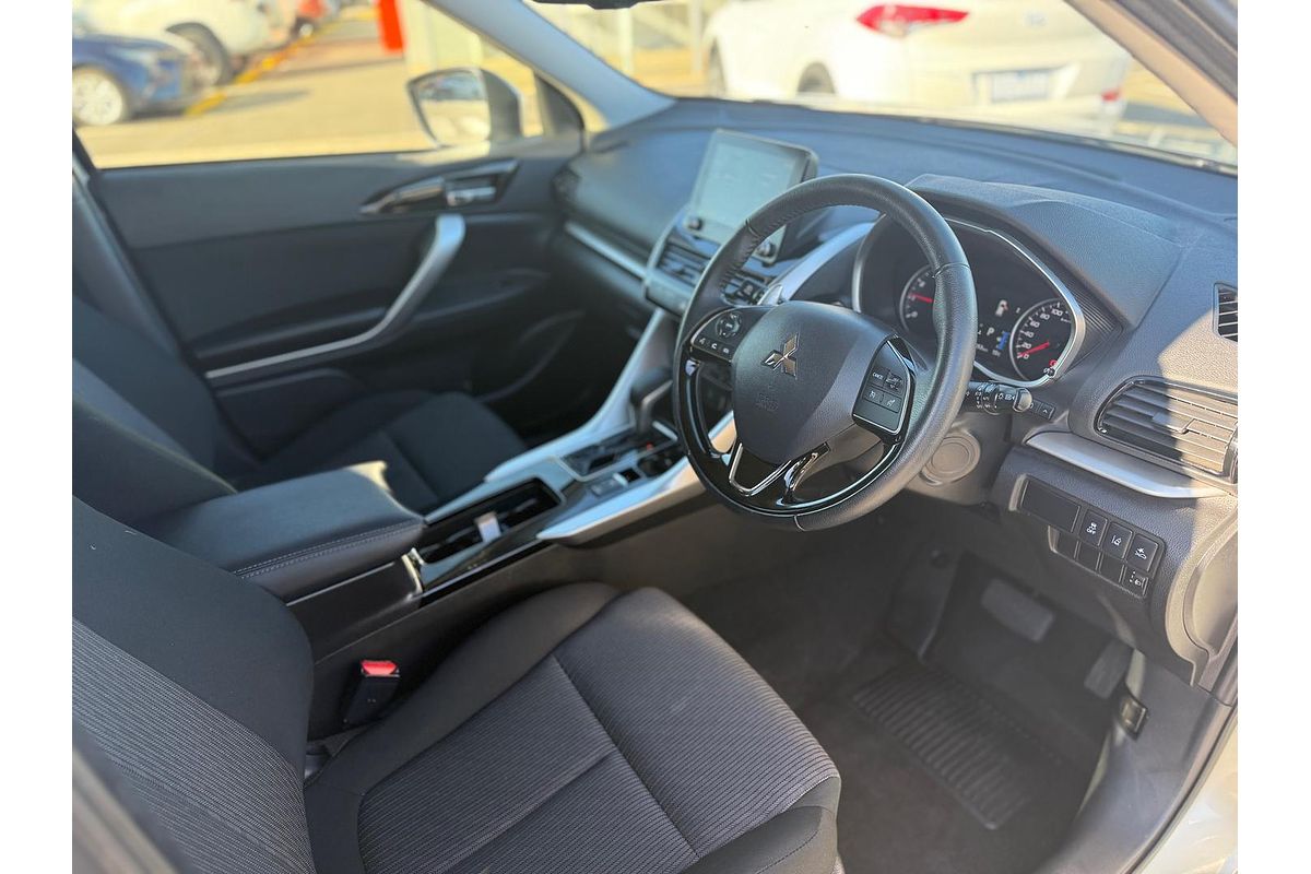 2023 Mitsubishi Eclipse Cross LS YB