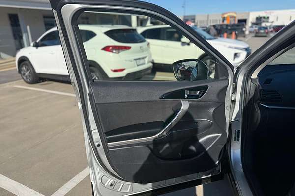 2023 Mitsubishi Eclipse Cross LS YB