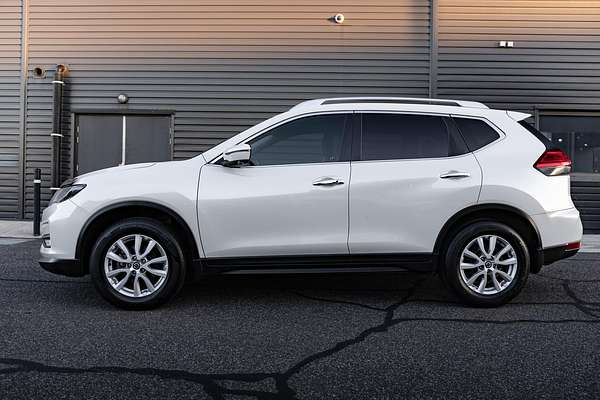 2017 Nissan X-TRAIL ST-L T32 Series II