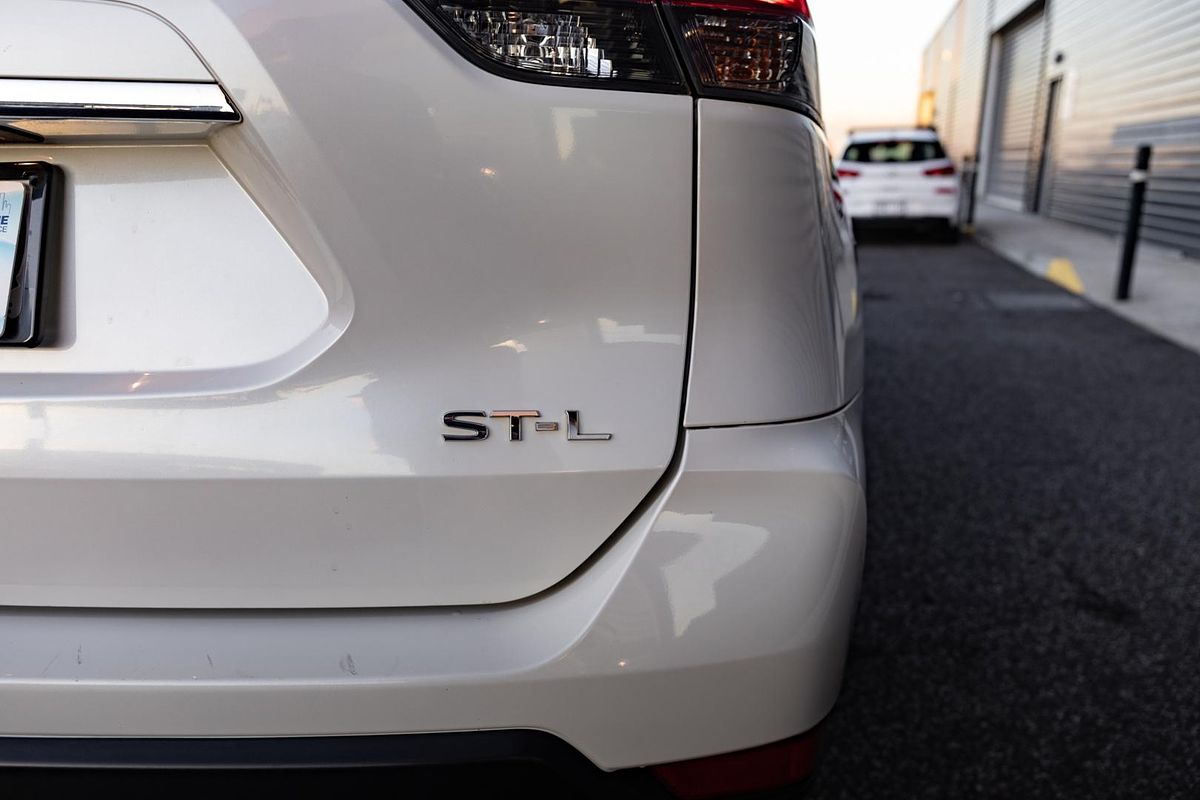 2017 Nissan X-TRAIL ST-L T32 Series II
