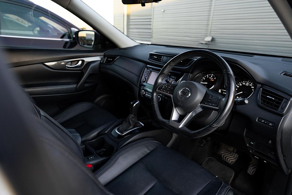 2017 Nissan X-TRAIL ST-L T32 Series II