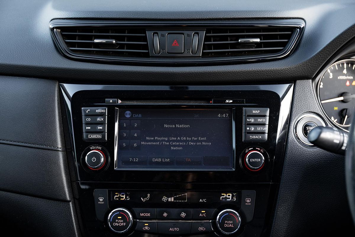 2017 Nissan X-TRAIL ST-L T32 Series II