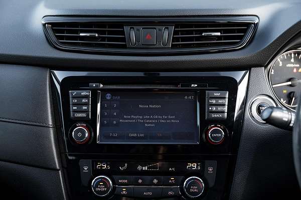 2017 Nissan X-TRAIL ST-L T32 Series II