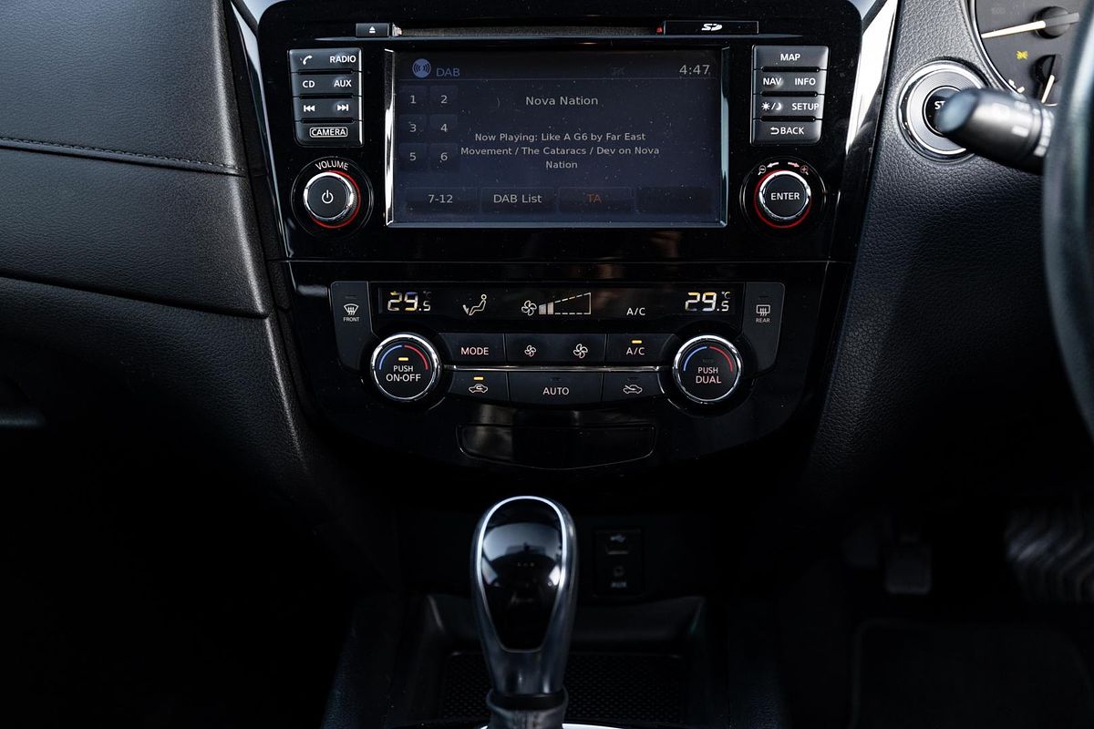 2017 Nissan X-TRAIL ST-L T32 Series II