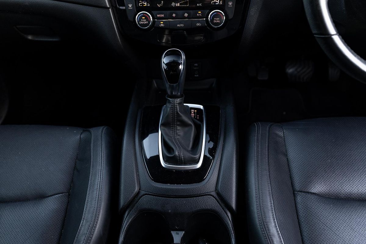2017 Nissan X-TRAIL ST-L T32 Series II