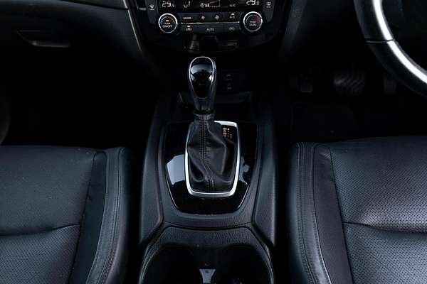 2017 Nissan X-TRAIL ST-L T32 Series II