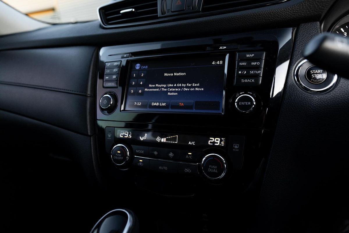 2017 Nissan X-TRAIL ST-L T32 Series II