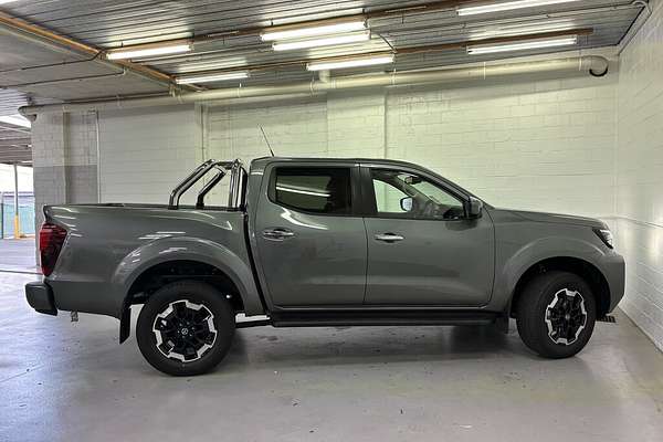 2025 Nissan Navara ST-X D23 4X4