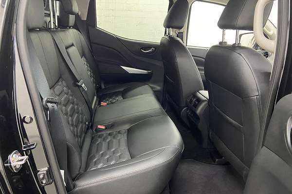 2025 Nissan Navara ST-X D23 4X4